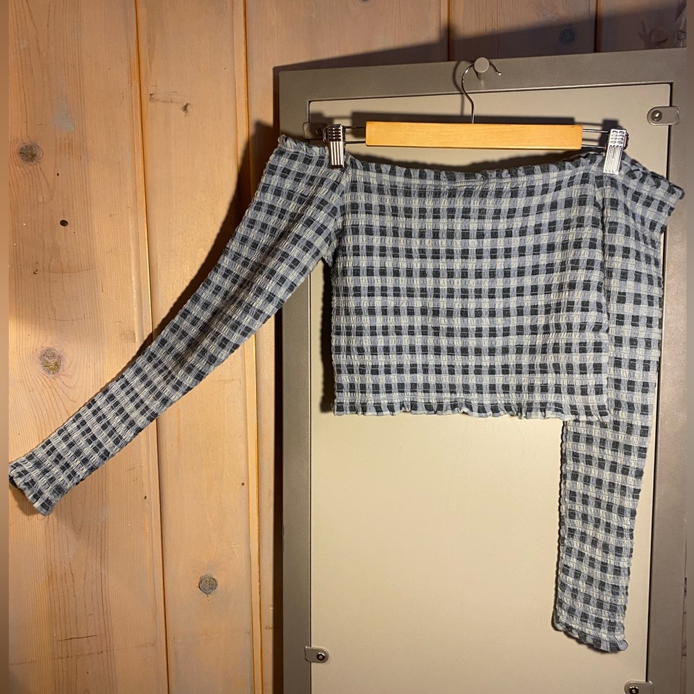 Gingham Cropped Long Sleeve Shirt
